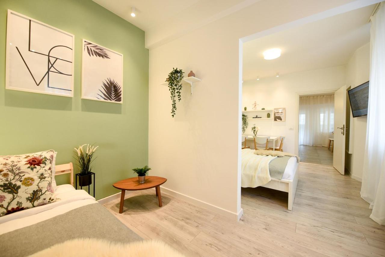 Spacious 1Br In The City Center - Amazing For Extended Stays Бухарест Экстерьер фото
